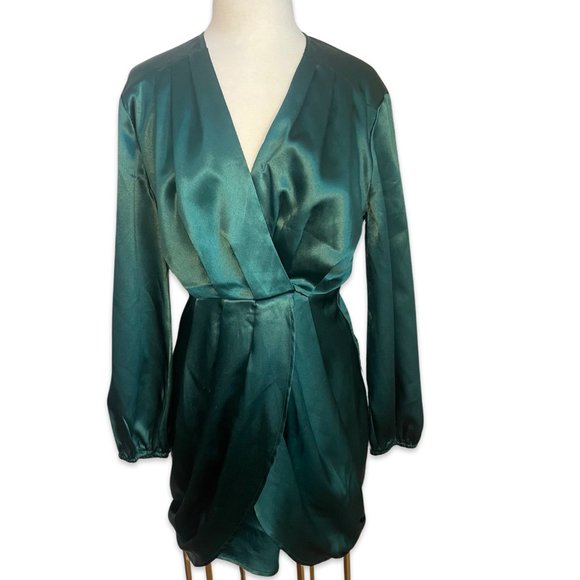 Green Dress Long Sleeve size Large - Picture 3 of 4